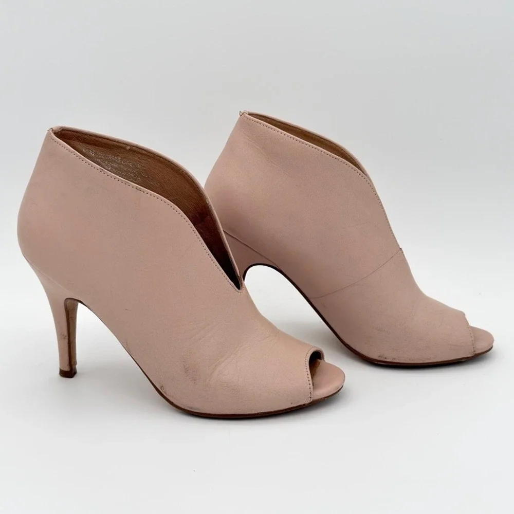 Halogen Blush Pink Leather Peep Toe Ankle Booties‎ Heels Women's 6.5M